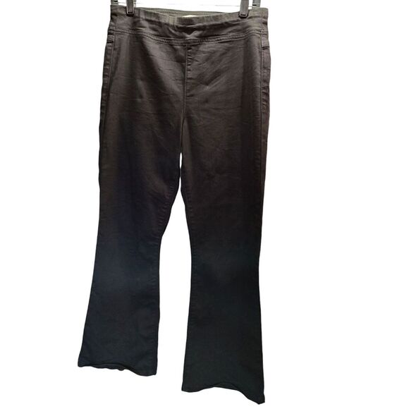 Free People Pants - FREE PEOPLE We The Free Black Pull On Flare Jeans Boho Pants size Medium Stretch
